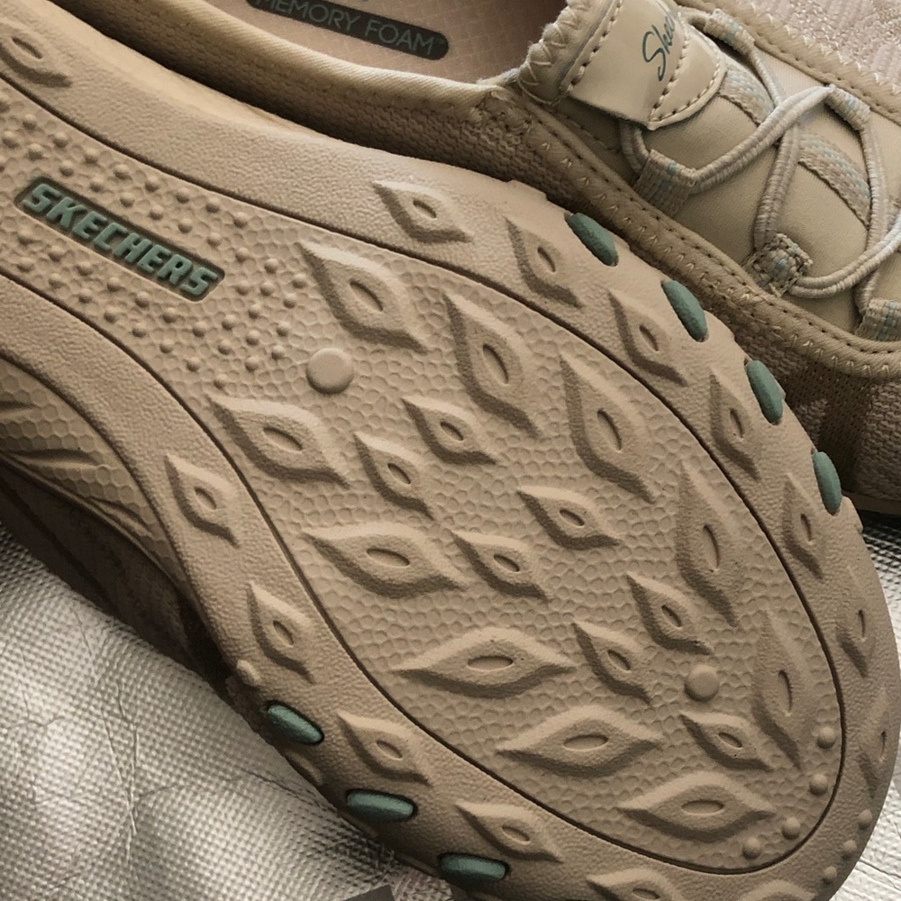 Skechers Women's Breathe Easy-A Look Mary Jane Flats in Beige - Picture 9 of 10